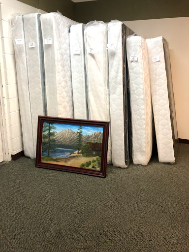 Thrift Store «Angel View Resale Store-Lake Elsinore», reviews and photos