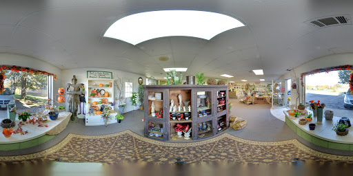 Florist «Newports Flowers», reviews and photos, 2125 Wilson Ave SW, Cedar Rapids, IA 52404, USA