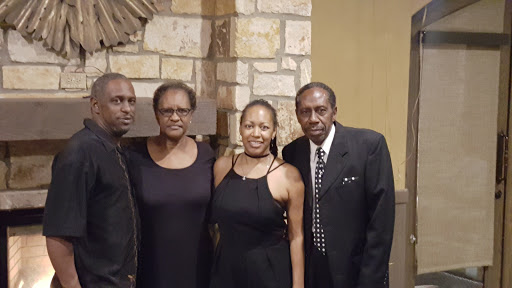 Restaurant «Lago del Pino», reviews and photos, 14706 County Rd 1134, Tyler, TX 75709, USA