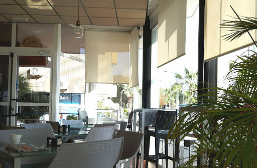 Restaurante Cafetería Náutico