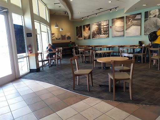 Shopping Mall «Diplomat Mall Shopping Center», reviews and photos, 1725 E Hallandale Beach Blvd, Hallandale Beach, FL 33009, USA