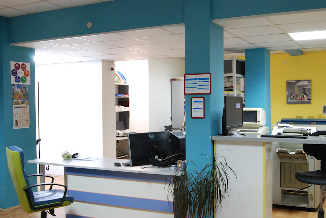 КОПИРЕН ЦЕНТЪР "MULTIPLACE" Пловдив - Магазин