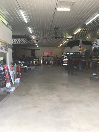 Auto Repair Shop «Staub Automotive LLC», reviews and photos, 14 Capitol Hill Rd A, Dillsburg, PA 17019, USA