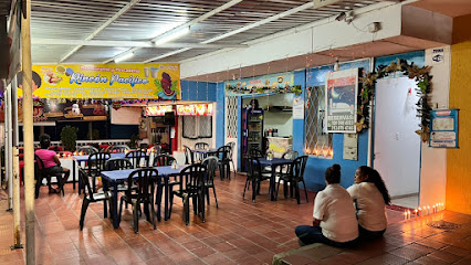 Restaurante Y Pescadería Rincón Pacifico - Cra. 5 #diagonal 38, Girardot, Anapoima, Cundinamarca, Colombia