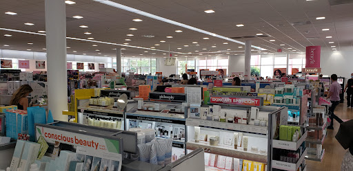 Hair Salon «Ulta Beauty», reviews and photos, 1910 Galleria Blvd #100, Franklin, TN 37067, USA