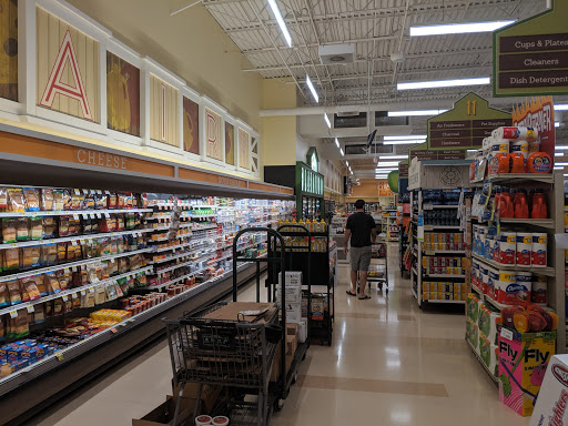 Grocery Store «Lowes Foods on Tryon Road», reviews and photos, 6430 Tryon Rd, Cary, NC 27513, USA