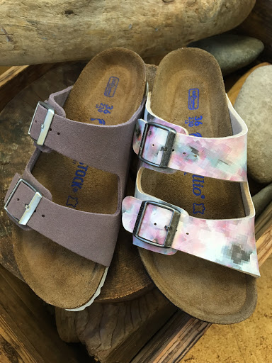 Shoe Store «Coastal Shoes», reviews and photos, 1317 NW U.S. 101, Lincoln City, OR 97367, USA