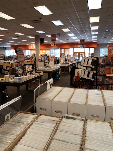 Used Book Store «2nd & Charles», reviews and photos, 3924 Baldwin Rd, Auburn Hills, MI 48326, USA