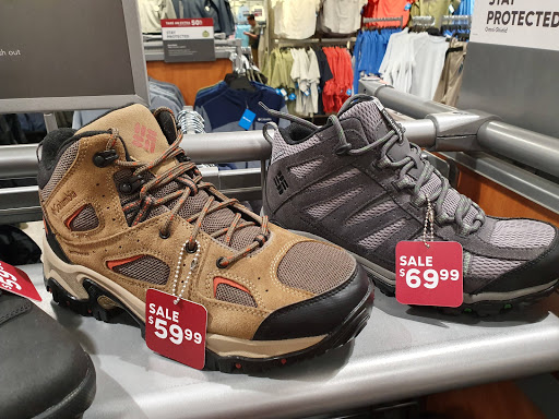 Sportswear Store «Columbia Sportswear Outlet at Ontario Mills», reviews and photos, 1 Mills Cir #342, Ontario, CA 91764, USA