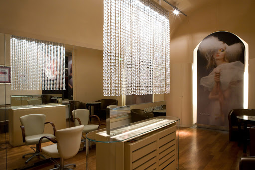 Roman Hair & Beauty Salon