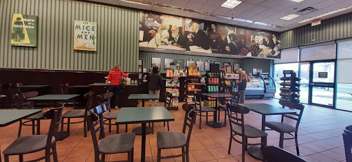 Book Store «Barnes & Noble», reviews and photos, 3651 Jefferson Davis Hwy, Alexandria, VA 22305, USA