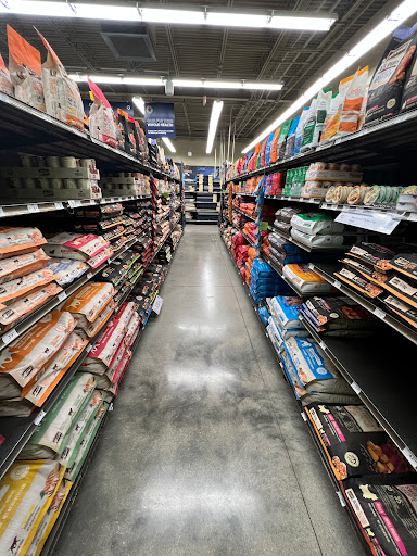 Pet Supply Store «Petco Animal Supplies», reviews and photos, 3551 W Hillsboro Blvd, Deerfield Beach, FL 33442, USA