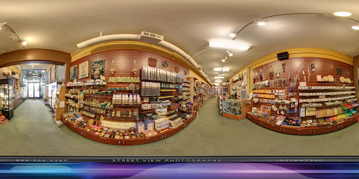 Book Store «Alexandria II», reviews and photos, 170 S Lake Ave #100, Pasadena, CA 91101, USA