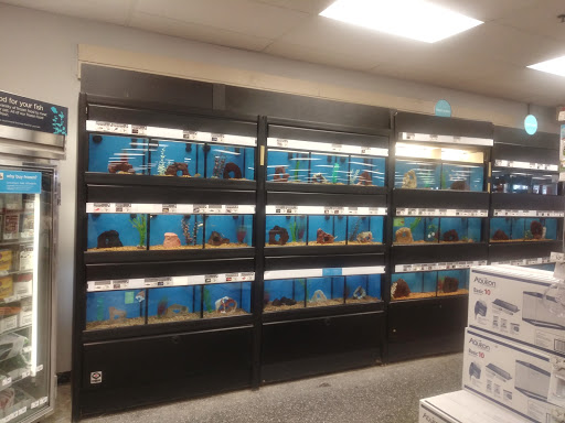 Pet Supply Store «Petco Animal Supplies», reviews and photos, 1450 Twixt Town Rd, Marion, IA 52302, USA