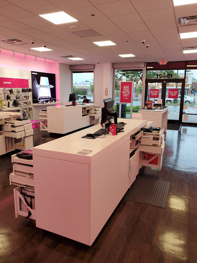 Shopping Mall «Bowie Town Center», reviews and photos, 15606 Emerald Way, Bowie, MD 20716, USA