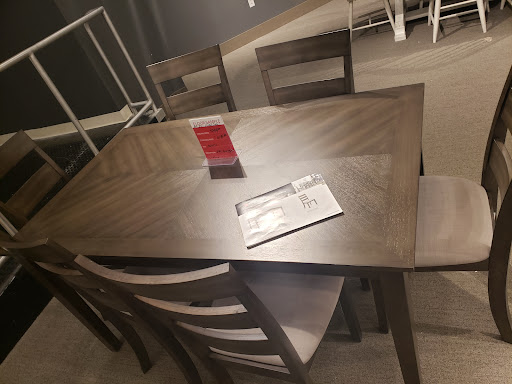 Shopping Mall «Livingston Mall», reviews and photos, 112 Eisenhower Pkwy, Livingston, NJ 07039, USA