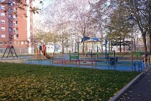 Avenidas Park image