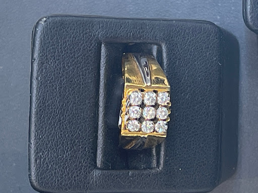 Jeweler «Kunal Jewelers», reviews and photos, 37-08 74th Street, Jackson Heights, NY 11372, USA