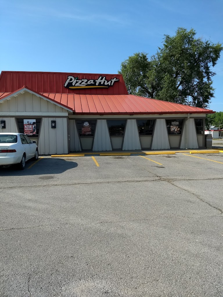 Pizza Hut 63501