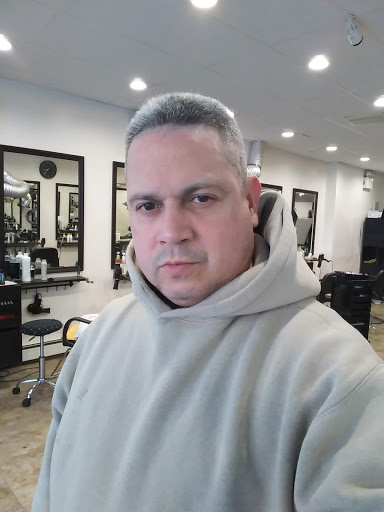 Hair Salon «Light Hair Salon», reviews and photos, 2344 86th St, Brooklyn, NY 11214, USA