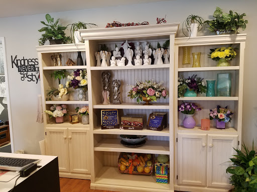 Florist «Starclaire House of Flowers Florist», reviews and photos, 1421 Emerywood Dr, Charlotte, NC 28210, USA