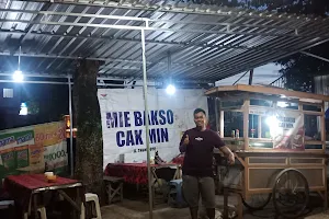 Mie Bakso Cak Min image