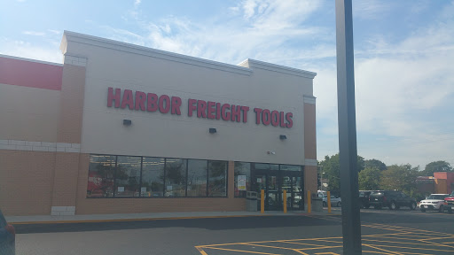 Hardware Store «Harbor Freight Tools», reviews and photos, 1559 Irving Park Rd, Hanover Park, IL 60133, USA