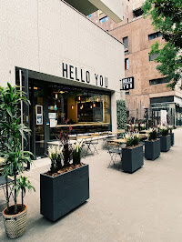 Photos du propriétaire du Restaurant Hello You - Food Bar à Paris - n°1