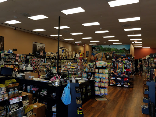 Pet Store «Pet Valu», reviews and photos, 4115 Mountain Rd #4193, Pasadena, MD 21122, USA