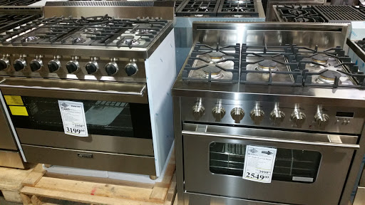 Appliance Store «BASCO Outlet Store», reviews and photos, 4670 NW St Helens Rd, Portland, OR 97210, USA