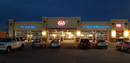 Towing Service «AAA and AAA Car Care Plus - Clarence», reviews and photos