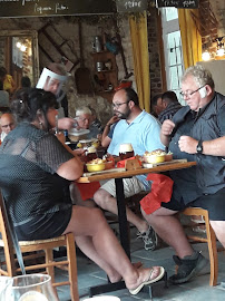 Atmosphère du Restaurant L'Estaminet de l'Andouiller à Douriez - n°10