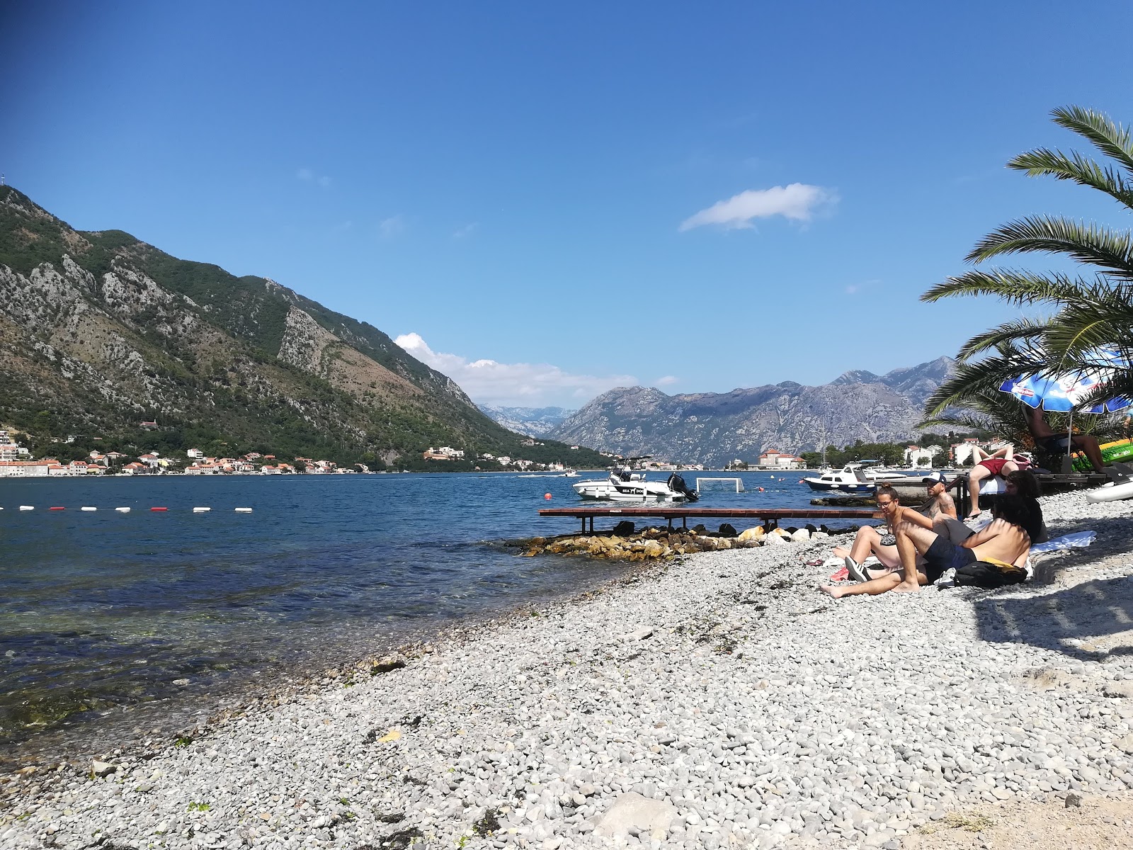 Photo of Kotor beach with partly clean level of cleanliness