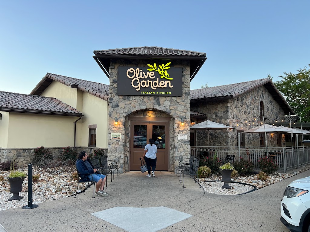 Olive Garden Italian Restaurant 22401