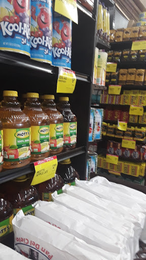 Grocery Store «C-Town Supermarkets», reviews and photos, 702 N 4th St, Allentown, PA 18102, USA