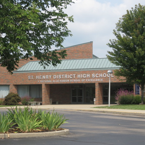 Saint Henry District High School