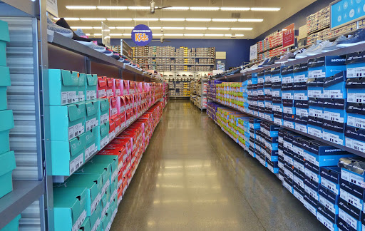 Shoe Store «SKECHERS Factory Outlet», reviews and photos, 303 Gellert Blvd, Daly City, CA 94015, USA