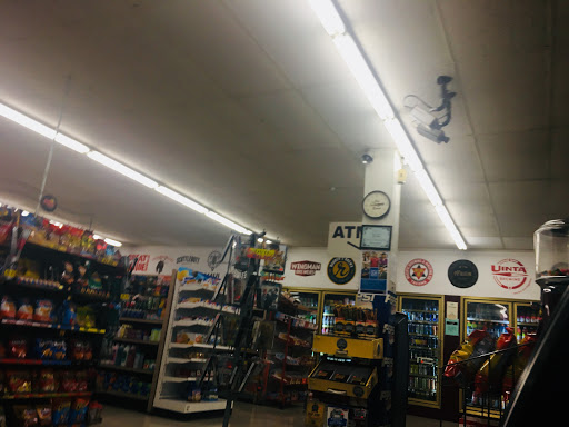 Grocery Store «Handy Mart Grocery & Deli», reviews and photos, 402 Tacoma Ave S, Tacoma, WA 98402, USA