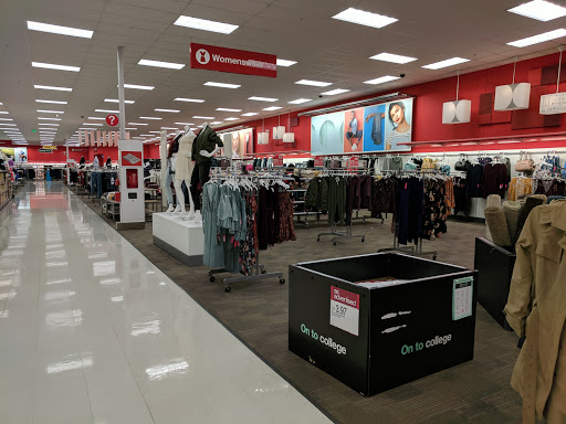 Department Store «Target», reviews and photos, 210 Ballardvale St, Wilmington, MA 01887, USA