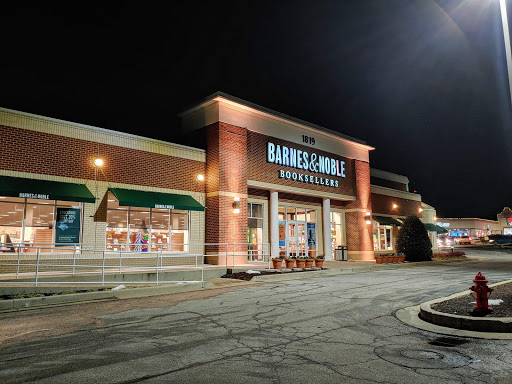 Book Store «Barnes & Noble», reviews and photos, 1819 Reisterstown Rd, Pikesville, MD 21208, USA