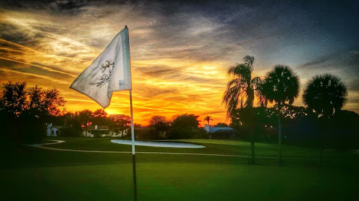 Country Club «Seminole Lake Country Club», reviews and photos, 6100 Augusta Blvd, Seminole, FL 33777, USA