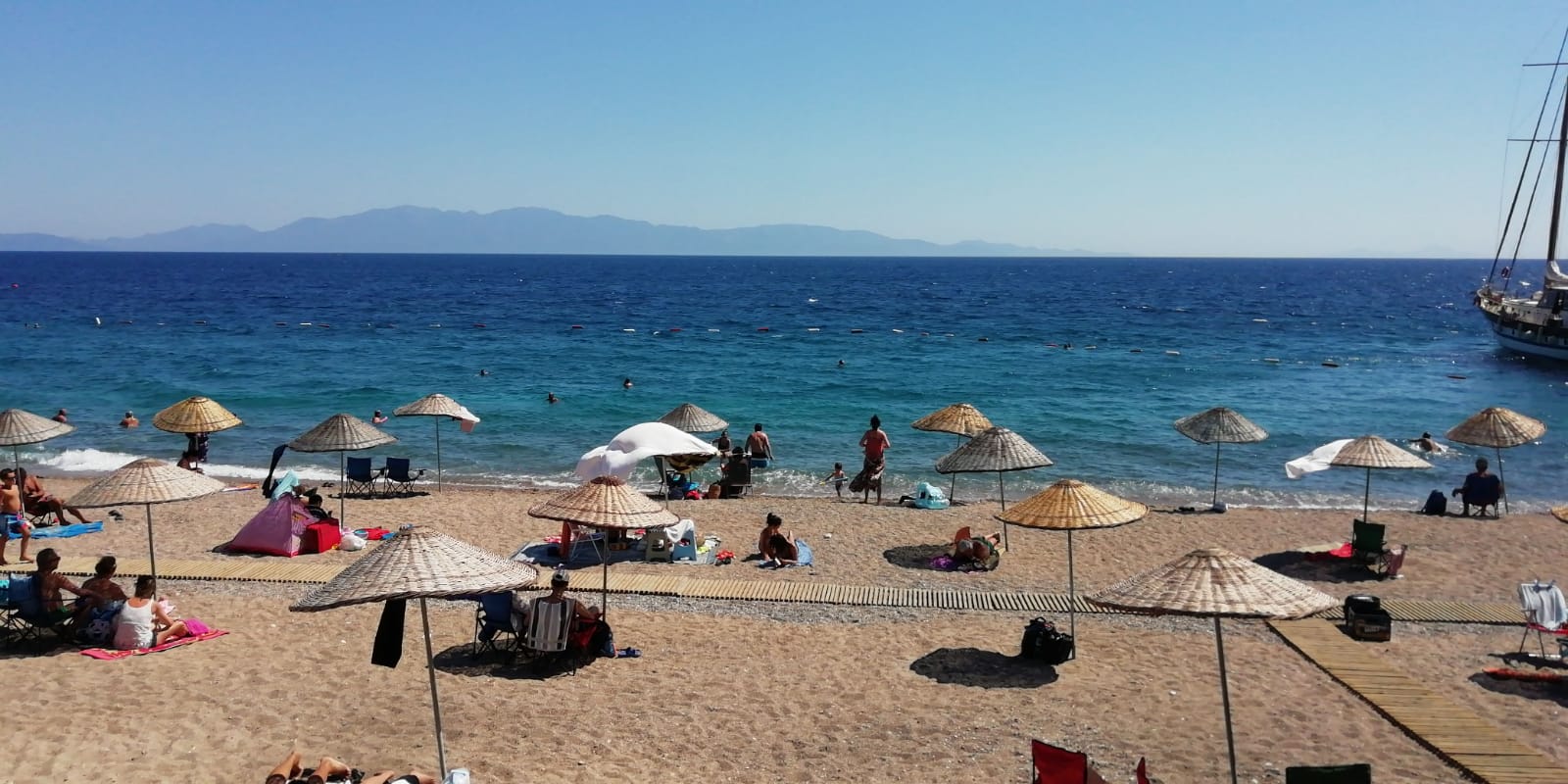 Photo of Altinkum beach amenities area