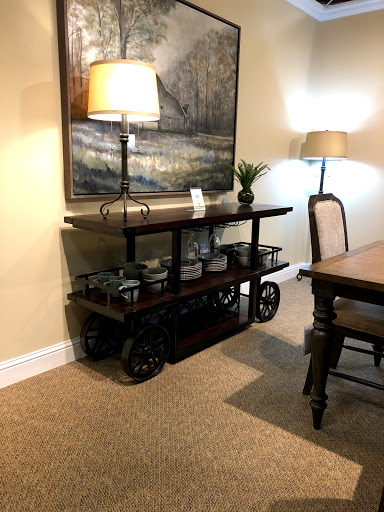 Furniture Store «Havertys Furniture», reviews and photos, 1175 Eglin Pkwy, Shalimar, FL 32579, USA