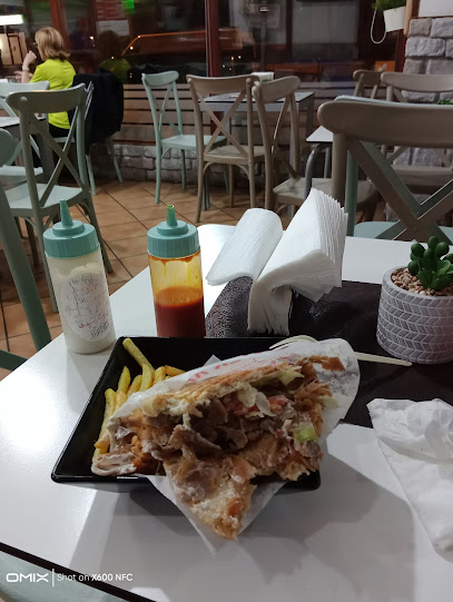 Barbacana Kebab & Pizzas - Av. de Aragón, 9a, 44002 Teruel, Spain