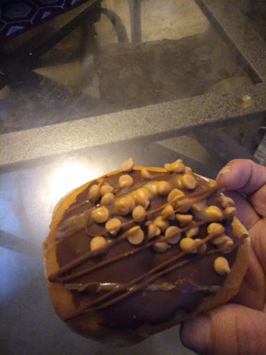 Bakery «Krispy Kreme Doughnuts», reviews and photos, 1400 McFarland Blvd E, Tuscaloosa, AL 35405, USA