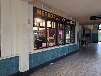 Metropol Cafe & Bistro