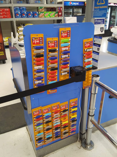 Department Store «Walmart Supercenter», reviews and photos, 814 W Bell Ave, Knoxville, IA 50138, USA