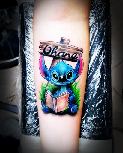 Explore sunflower thigh tattoo ideas, creative tattoo ideas in Beverly Hills, available at R-N-R Custom Tattoos