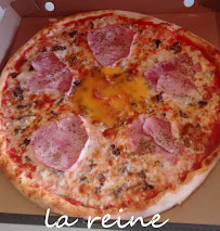 Pepperoni du Pizzas à emporter Georgio's Pizza à Bretignolles-sur-Mer - n°3