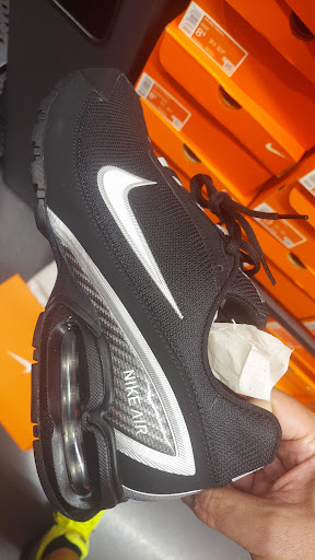 Outlet Mall «Tanger Outlet Lancaster», reviews and photos, 311 Stanley K. Tanger Blvd, Lancaster, PA 17602, USA